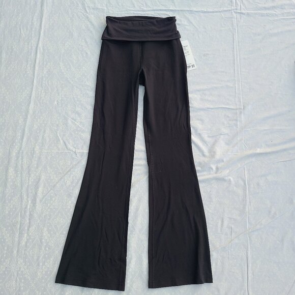 Lululemon Groove Nulu Foldover-Waist Flared Pant - Black - Size 6 - Picture 1 of 16